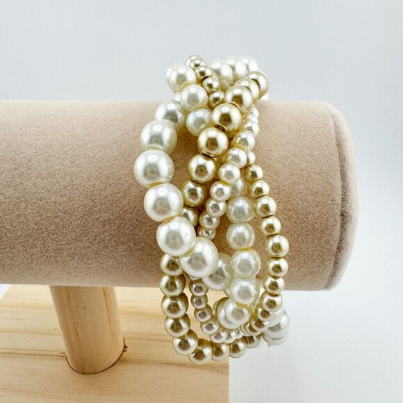 Vintage Faux Pearl Bracelet & Necklace Set Glamour Formal Timeless Retro - Picture 8 of 11